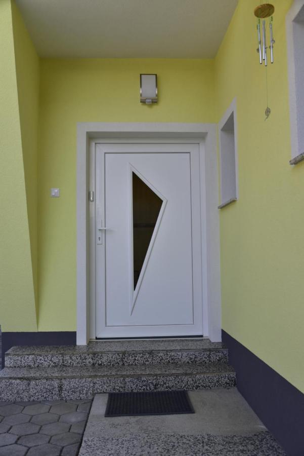 Primula Apartment Blejska Dobrava Exterior foto