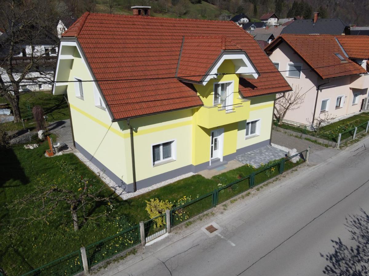 Primula Apartment Blejska Dobrava Exterior foto